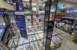 Sim Lim Square (D7), Retail #595648761